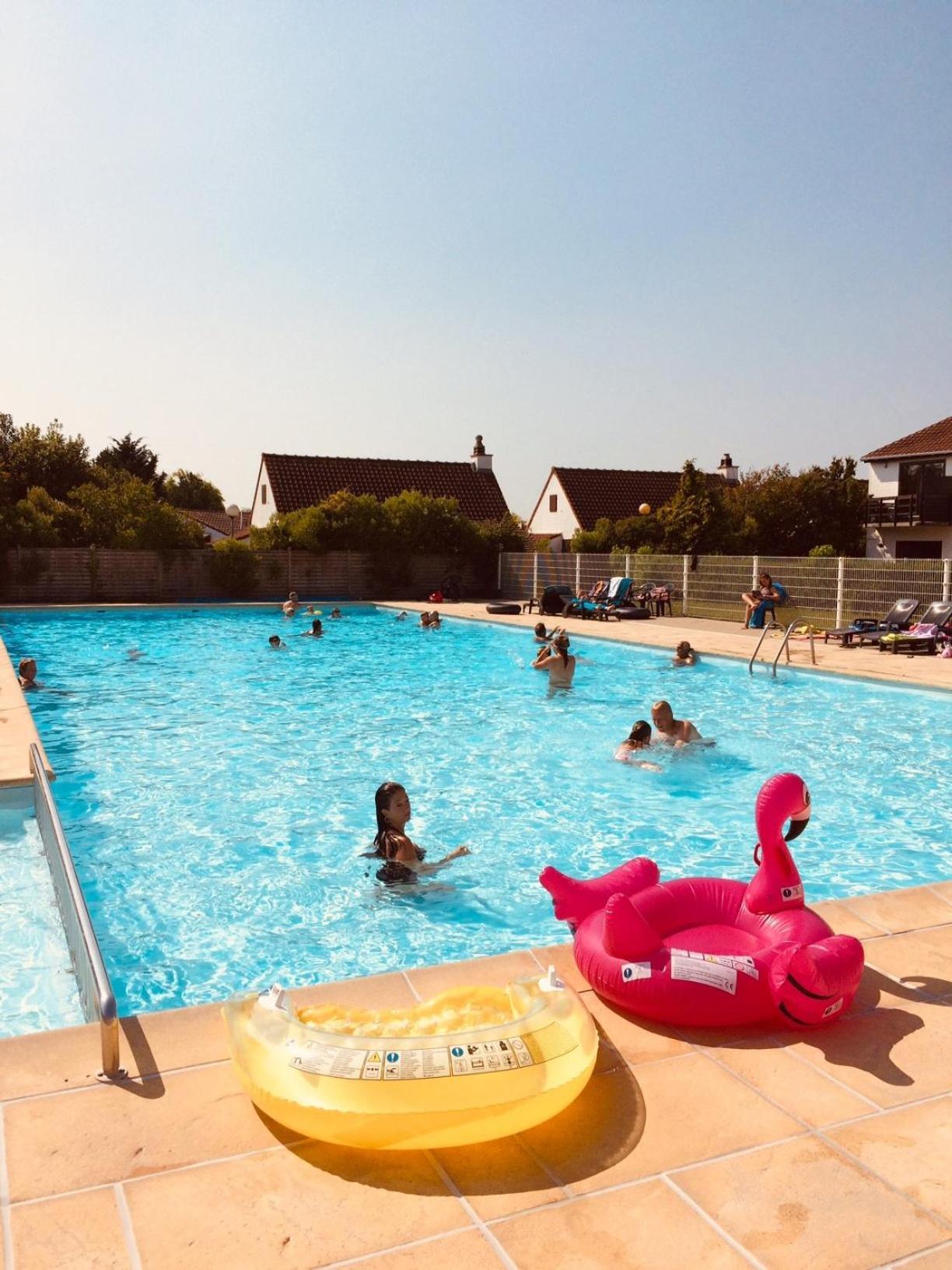 Zeepark Zeewind Hotel Bredene Luaran gambar